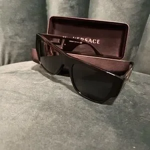 Versace | Accessories | Worn Once Versace Greca Sunglasses 